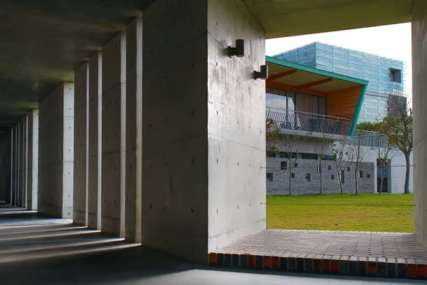毓繡美術館_建築4.jpg