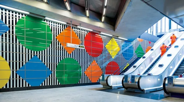 倫敦地鐵_Daniel Buren_07.jpg