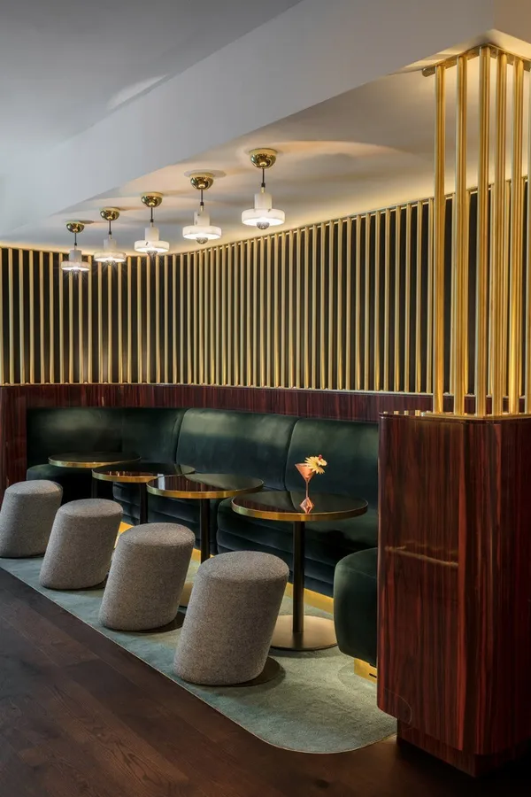 Tom Dixon藥局餐酒館11.jpg