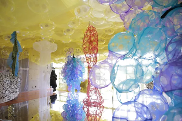 在三面環海的半島欣賞絕景藝術，北川富朗團隊新作「奧能登國際藝術祭」即將開展！