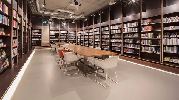 阿姆斯特丹公共圖書館OBA_07.jpg