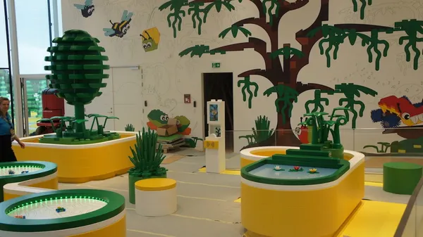LEGO HOUSE_13.JPG