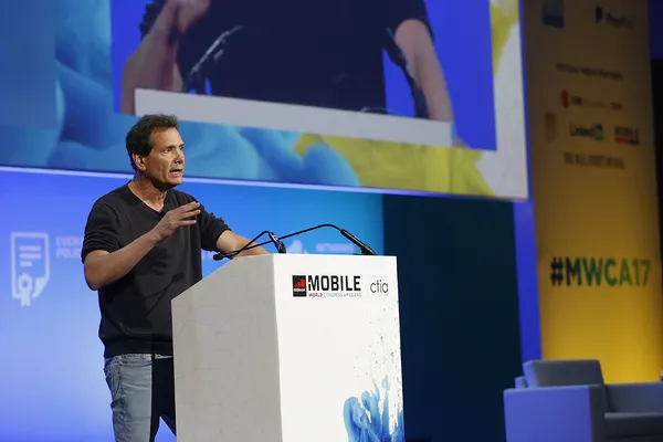 Paypal 執行長 Dan Schulman.jpg