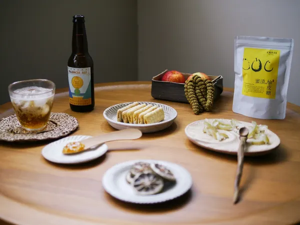 1-dining.jpg