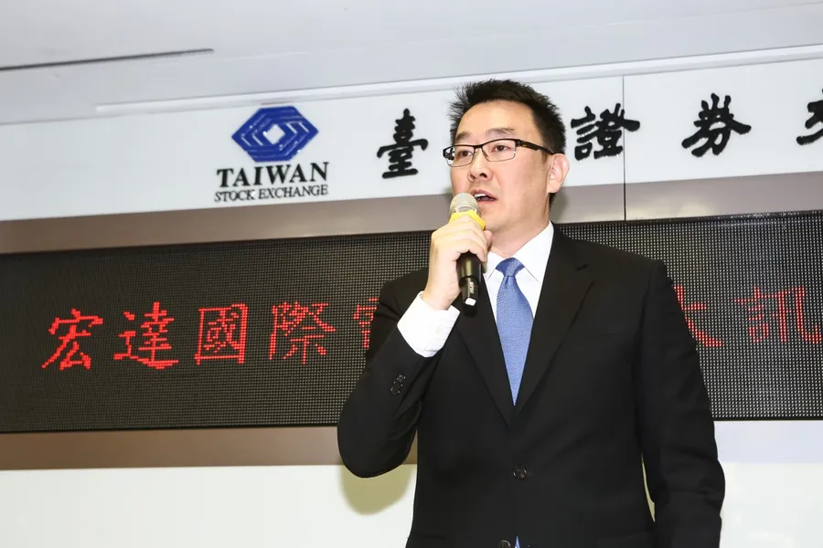 宏達電高層異動！財務長暨發言人離職，2大職務誰接棒？宏達電回應一次看