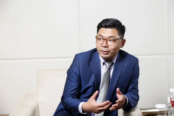 許毓仁_無人車立法