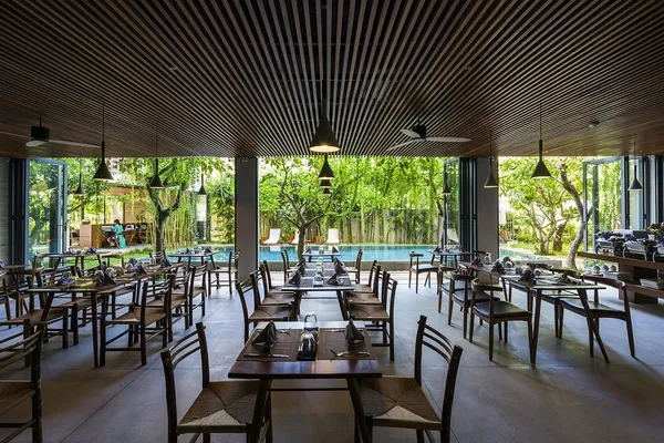 越南_綠建築_Atlas_Hotel_08.jpg