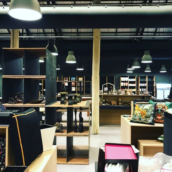 曼谷_Warehouse30.jpg