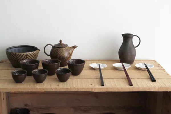 秋天是與器皿相遇最美的季節，兩檔器皿展、近30位日本作家即將開展