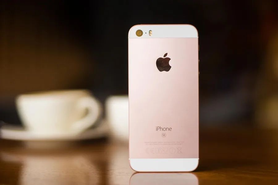 蘋果新款平價SE系列傳改名iPhone 9，價格比iPhone 8更便宜