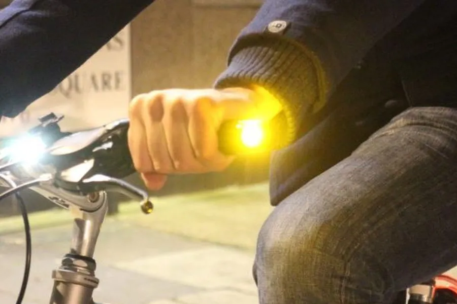 單車也有方向燈？WingLights 給您一對安全的行車翅膀