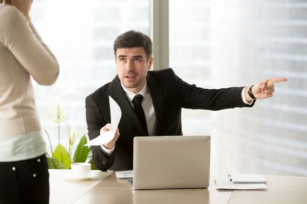  主管想當好人，反而會害了部屬！不會教也不敢罵人的主管，帶不出優秀團隊