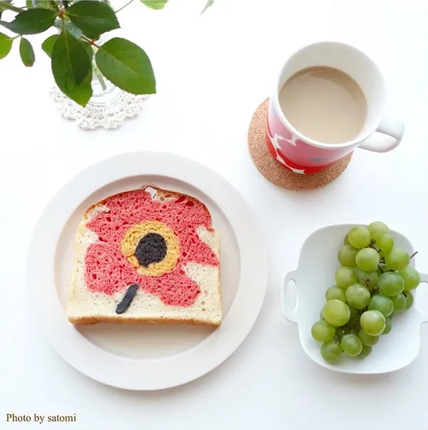06-satomi_0819-02.png