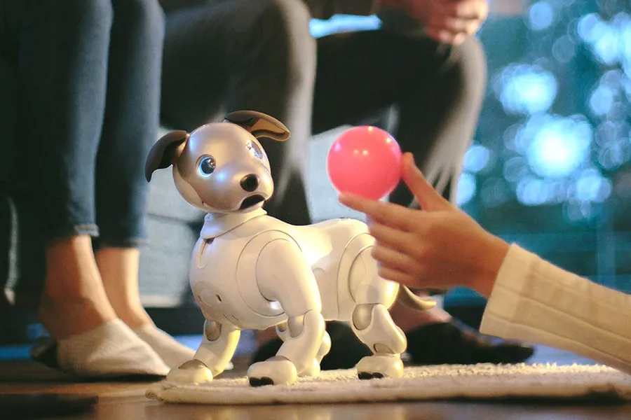 相隔12年再次出擊！SONY 電子犬 aibo 擬真重生