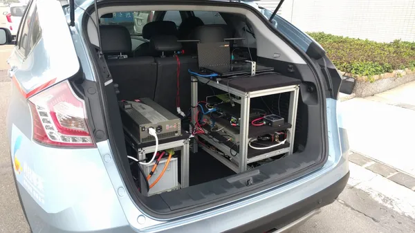 車輛中心自駕車內部