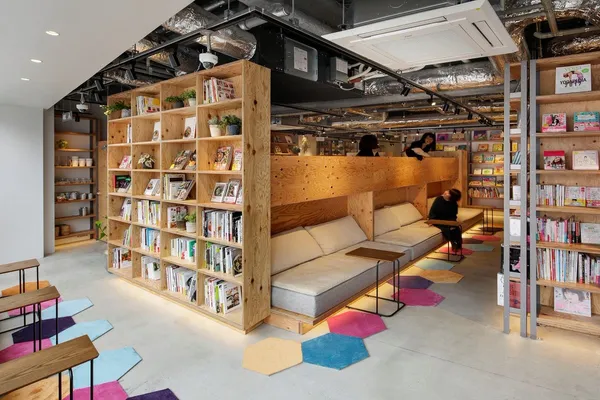東京新宿TSUTAYA BOOK APARTMENT.jpg
