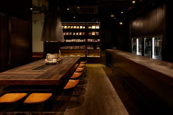 東京新宿TSUTAYA BOOK APARTMENT.jpg