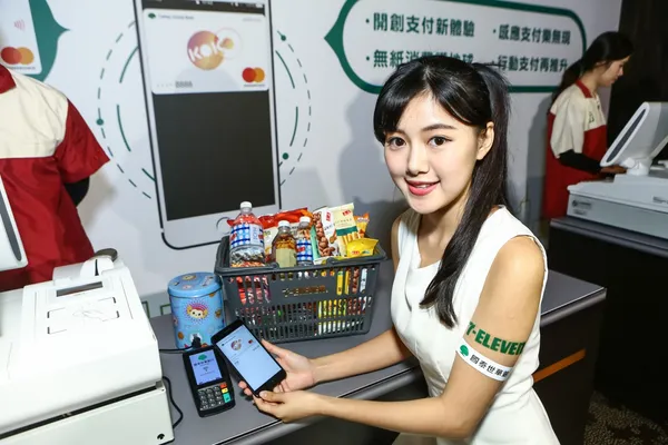 國泰世華銀行7-ELEVEN策略聯盟記者會_2017_12_11_蔡仁譯攝-1.jpg