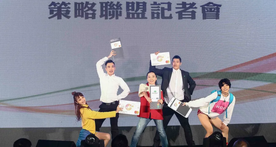 國泰世華搶下7-11刷卡權，靠超商攻佔消費者口袋