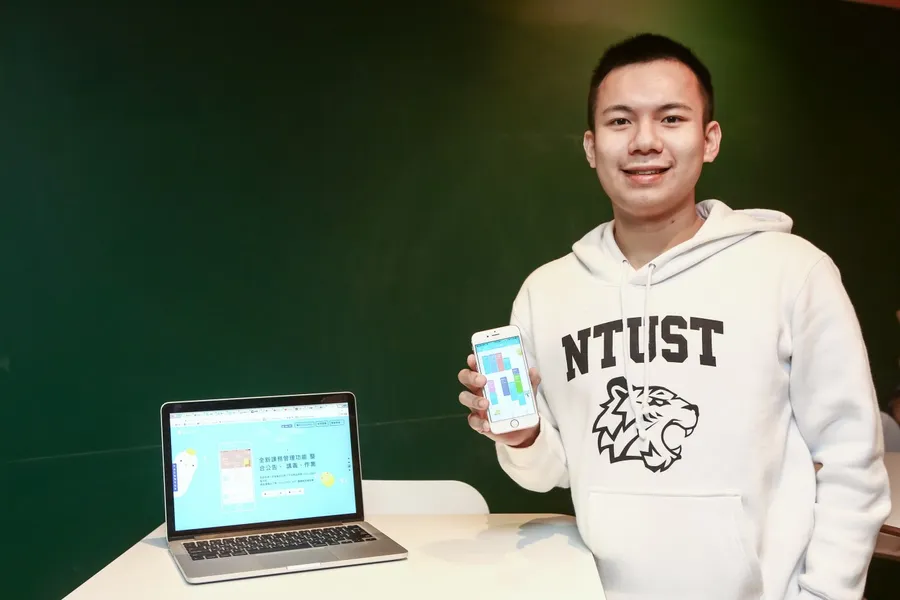 除了讓大學生愛不釋手，Colorgy 更要成為學生們學校與職場之間的擺渡人