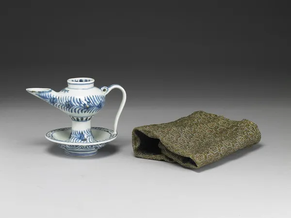 第四單元乾隆品牌_明宣德青花花卉紋燈.jpg