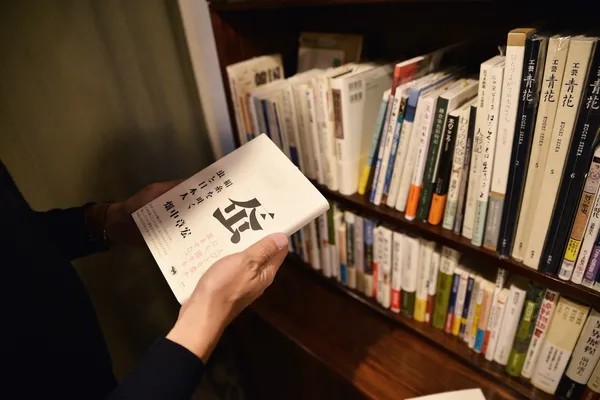 嶋浩一郎_下北澤獨立書店B&B空間.jpg
