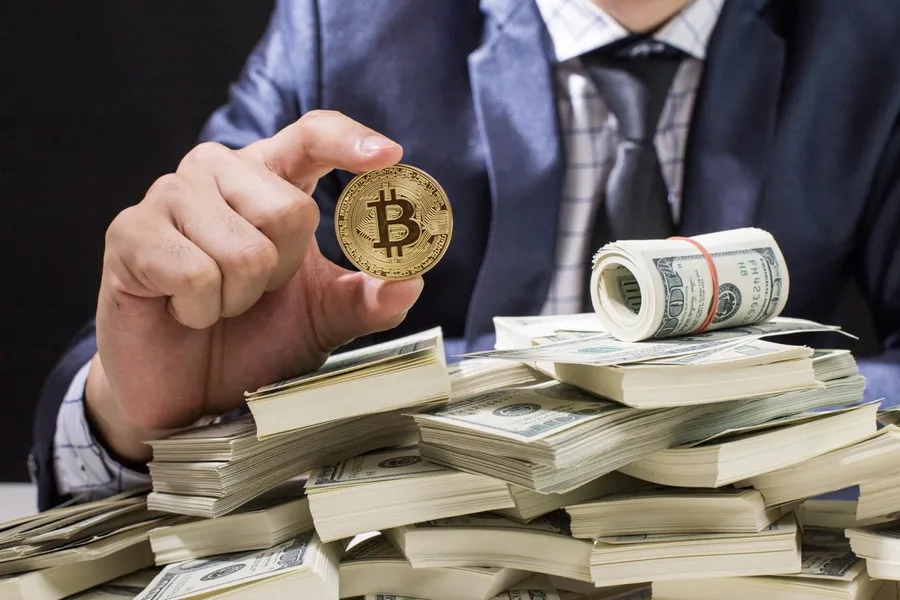 比特幣狂熱造就的獨角獸──交易平台Coinbase年營收近300億，投資客瘋搶股票