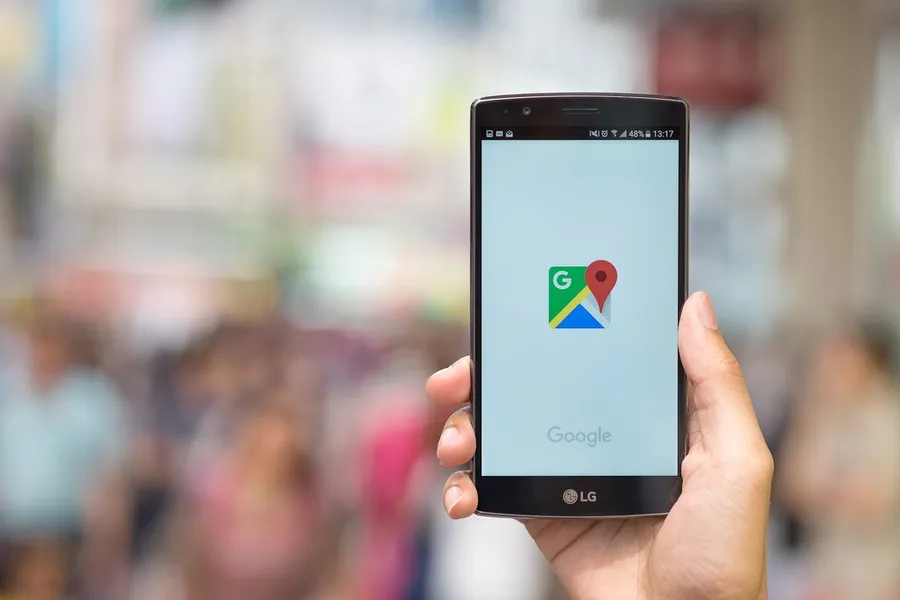 Google Maps加入動態推播功能！再度挑戰社群大餅，要搶當「地圖界Facebook」嗎？