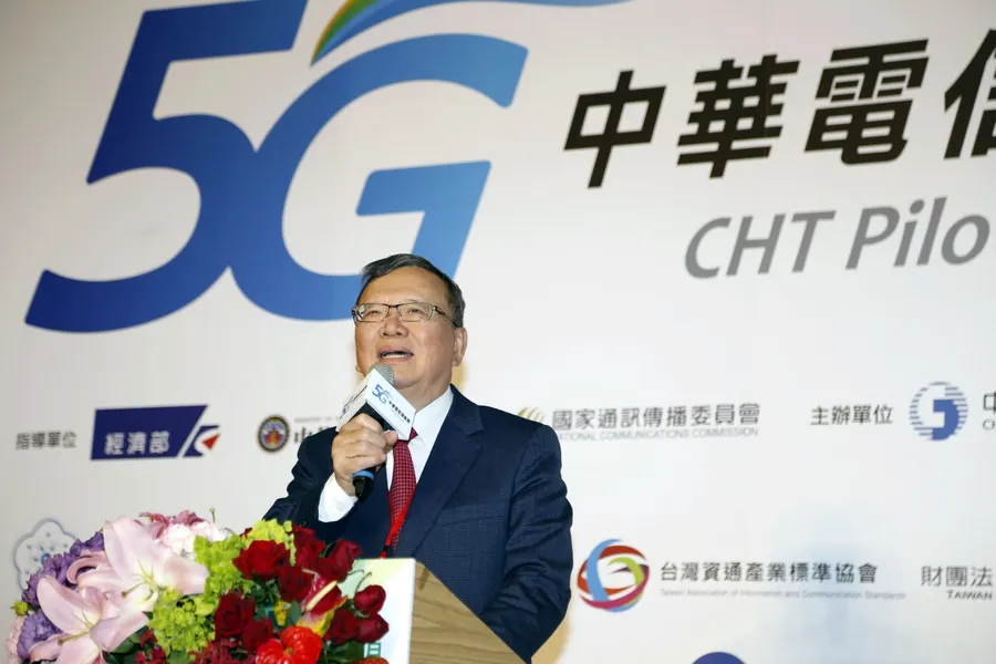 任內改革MOD有成！中華電信董座鄭優將交棒總經理謝繼茂