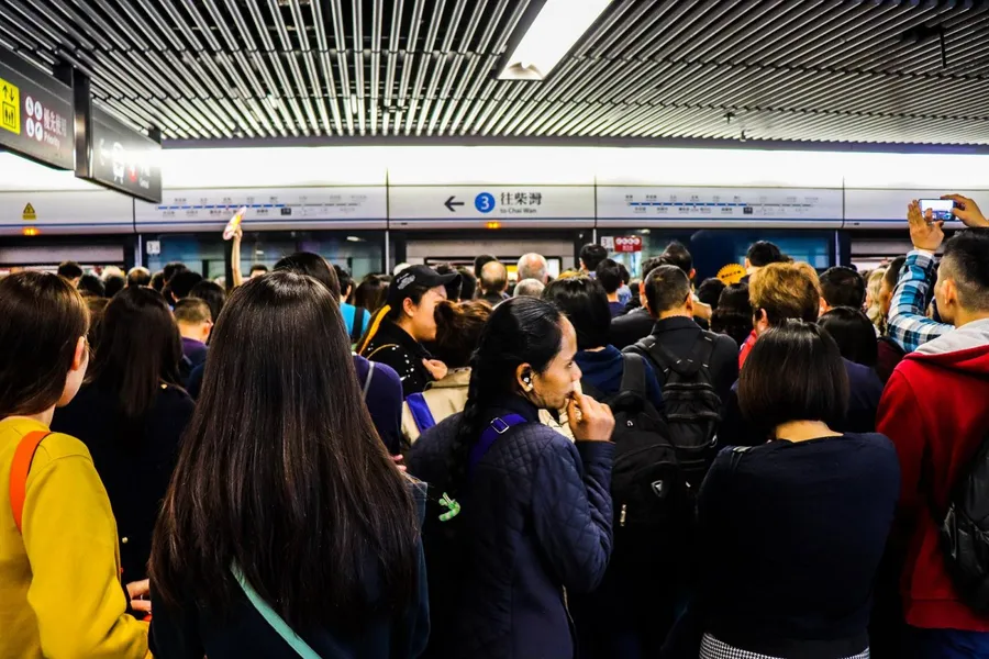 阻擋民眾對虛擬貨幣投資，來看香港如何鋪天蓋地宣導ICO風險