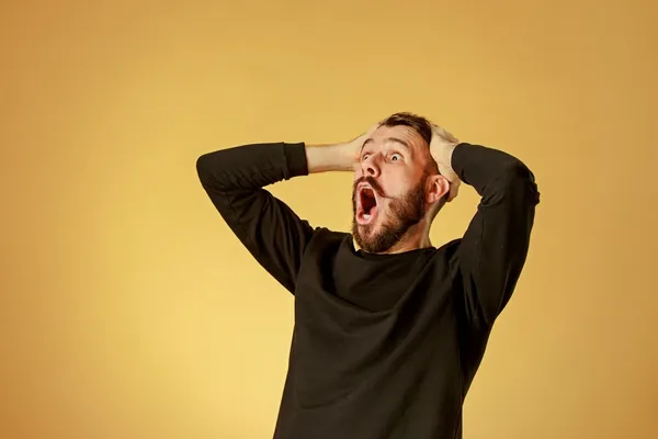shutterstock_surprise_shocked_517896415.jpg