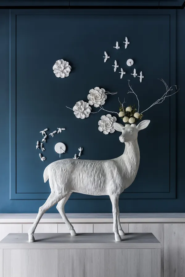 haoshi - Deer vase.jpg