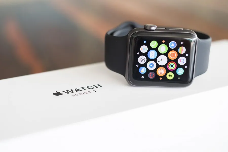 【獨家】6年情成追憶！廣達將結束Apple Watch業務，轉身擁抱Google智慧音箱