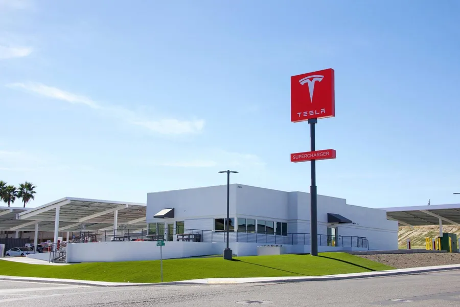 機密車輛資料險曝光，特斯拉公共雲端平台碰上挖礦綁架