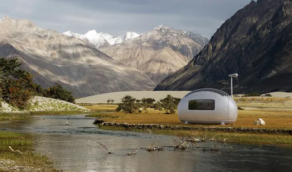 ecocapsule_at_river_0.jpg