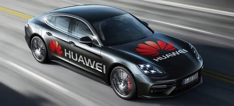 【MWC 2018】用手機開車？華為靠AI控制保時捷無人駕駛