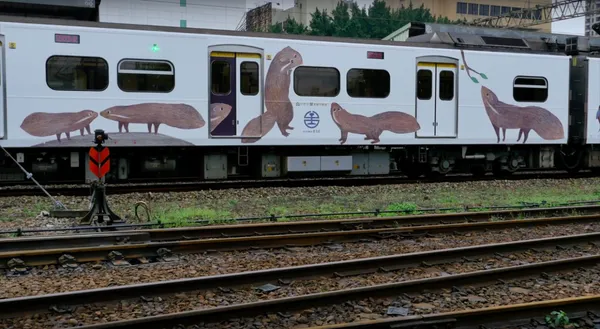 里山動物列車.jpg