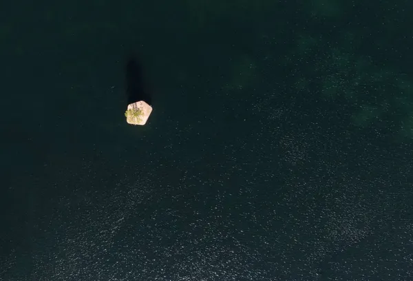 哥本哈根港_木製小島.jpg