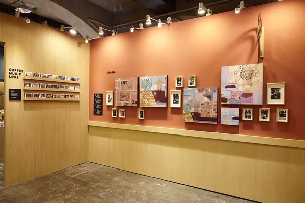 星巴克20週年特展.jpg