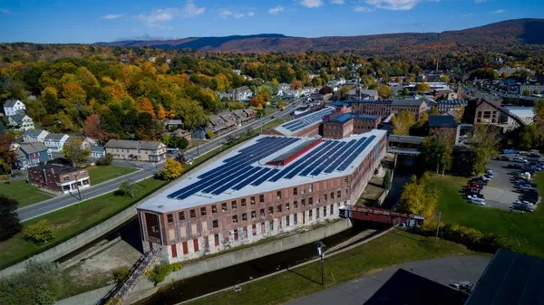 建築空間_10間博物館_mass-moca.jpg