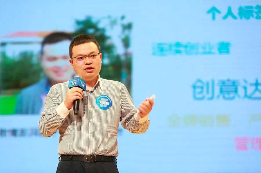 廣告創新之道！這家新創將你的後車窗變成廣告展示位