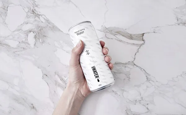 鋁罐取代塑料_CanO Water.jpg