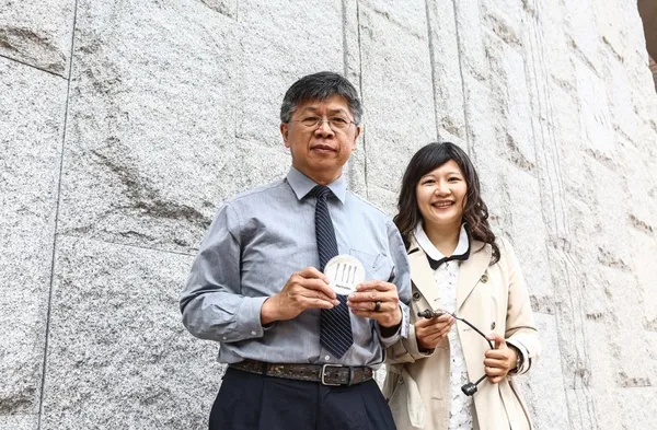 成功大學方冠榮教授、蔡淑儀博士