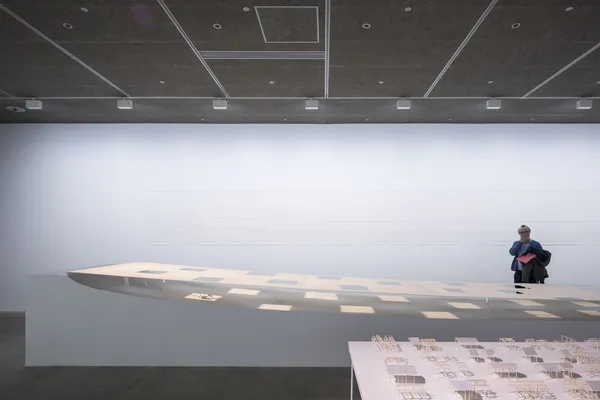 石上純也_fondationcartier.jpg