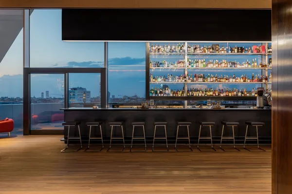 PRADA_Ristorante Torre 5.jpg
