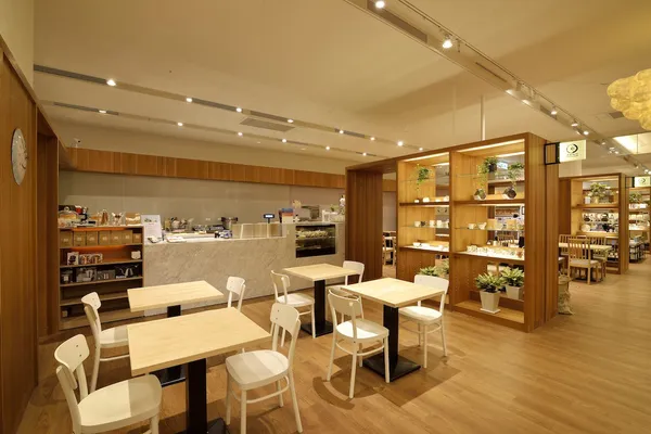 誠品生活花蓮遠百店.jpg
