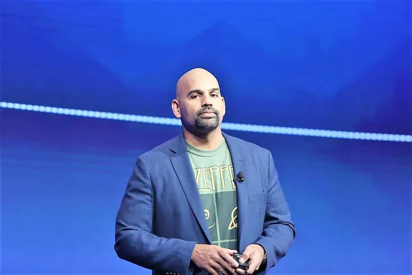 Naveen Rao 在 Intel AIDC 2018