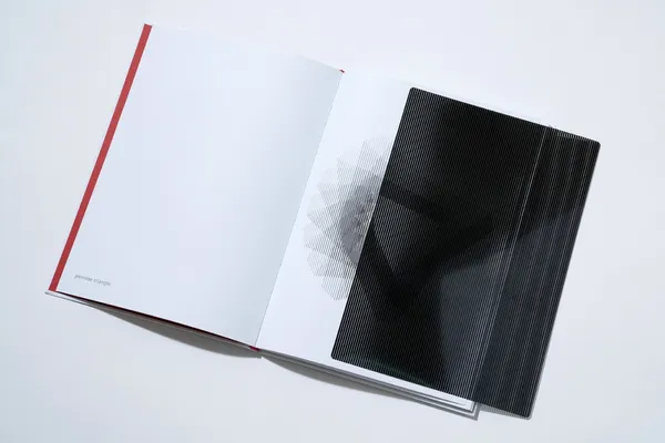 誠品_紙間現實_Lars Müller_Poemotion 1_03.jpg