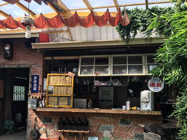 都蘭小紅花_36.餐廳一景.jpg