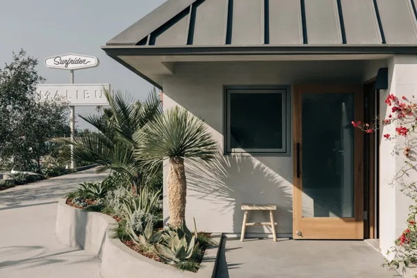 the-surfrider-hotel-加州-馬里布.jpg